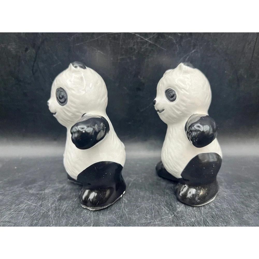 Vtg Ceramic Panda Bear Salt &‎ Pepper Shakers As Is 3.5
